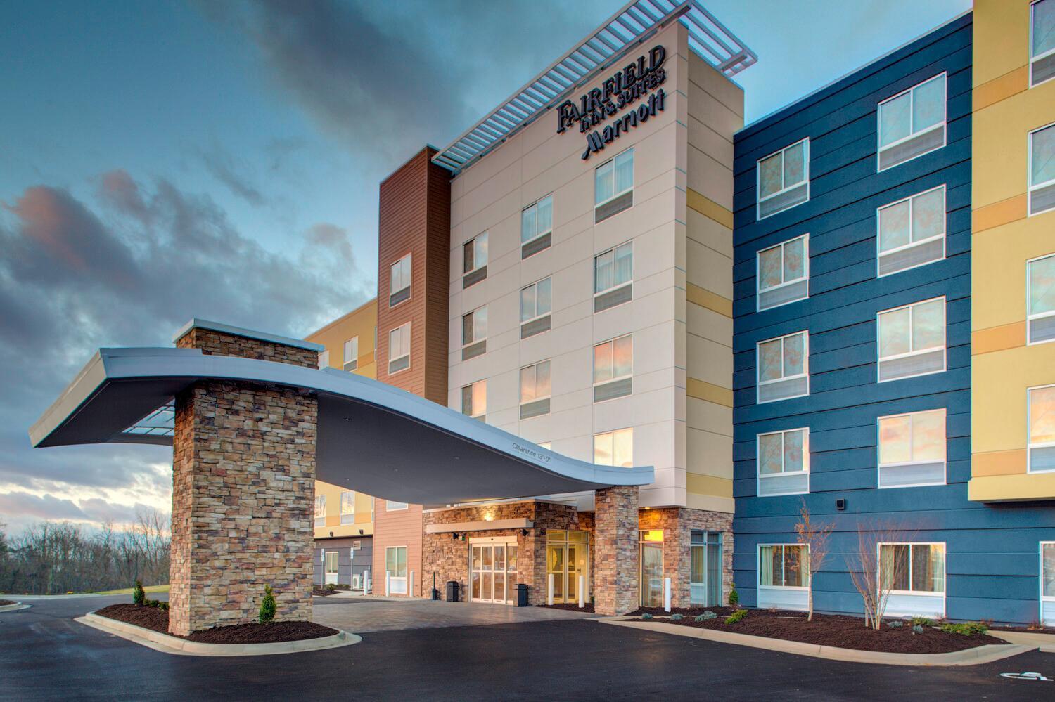 Fairfield By Marriott Inn & Suites ベックリー エクステリア 写真