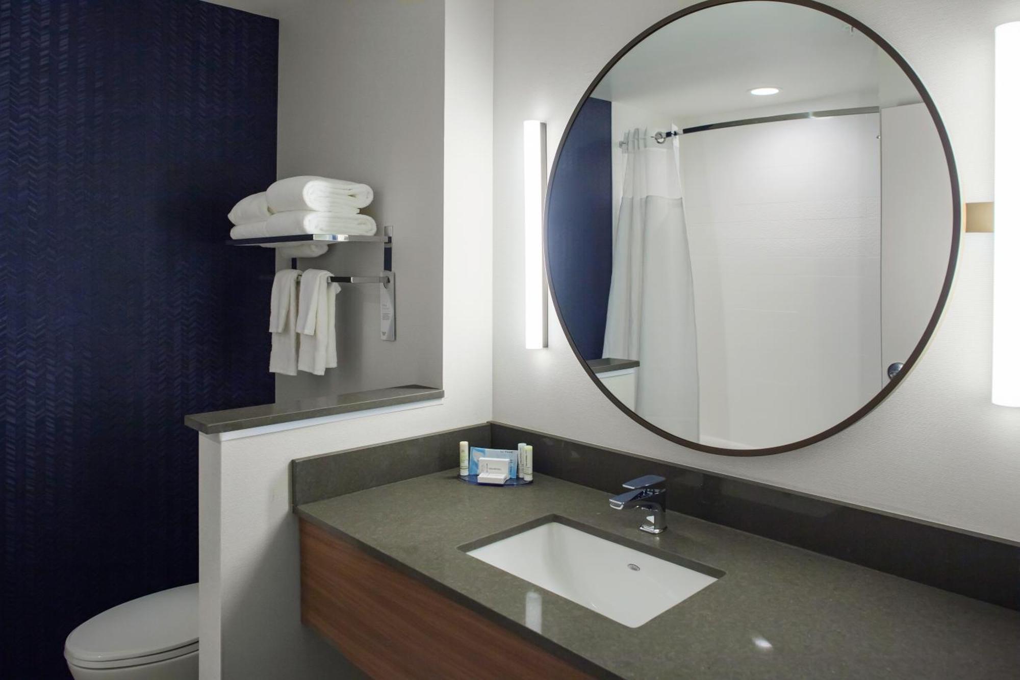 Fairfield By Marriott Inn & Suites ベックリー エクステリア 写真